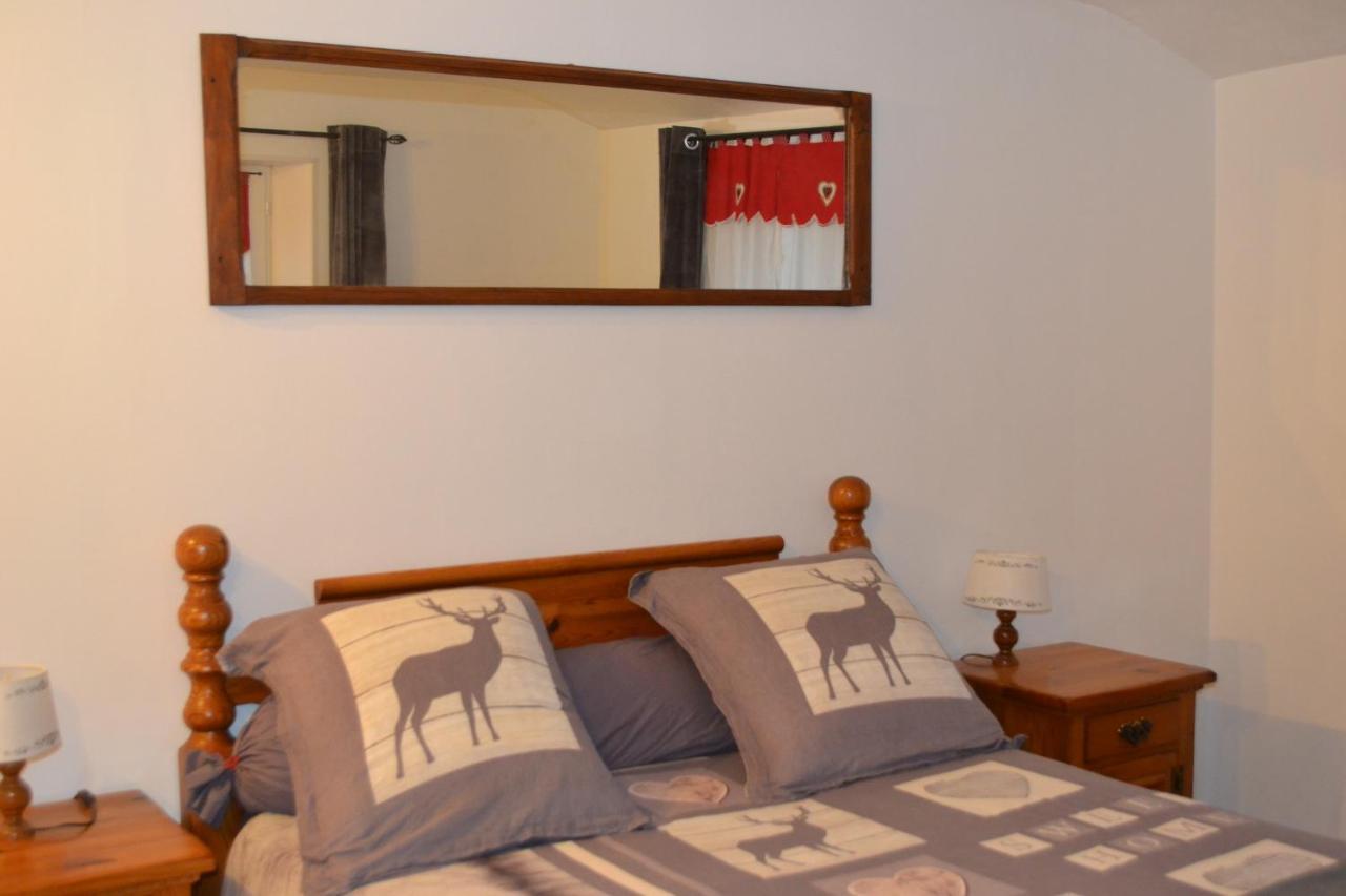 Maison D'Hotes A La Fontaine Fleurie 88 Fremifontaine エクステリア 写真