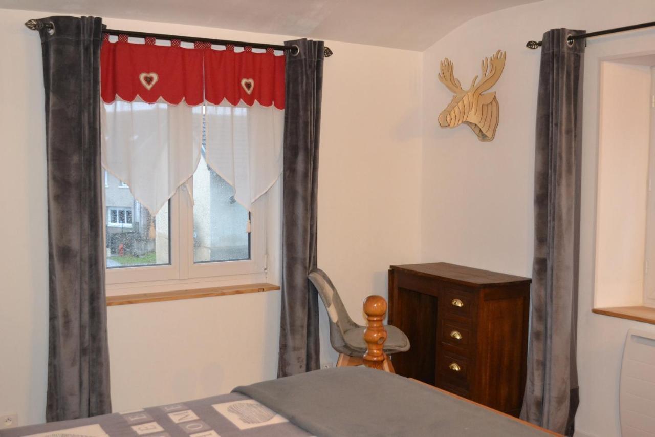 Maison D'Hotes A La Fontaine Fleurie 88 Fremifontaine エクステリア 写真
